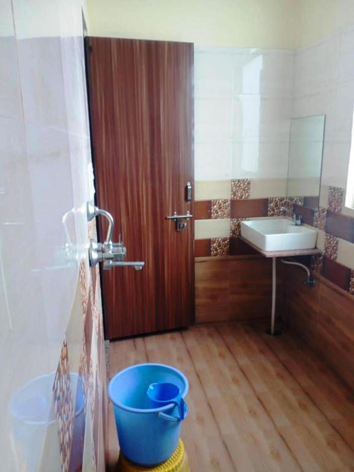 The Experia Hotel 3*