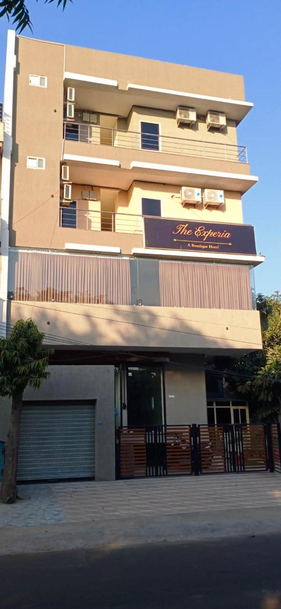 The Experia Hotel 3*