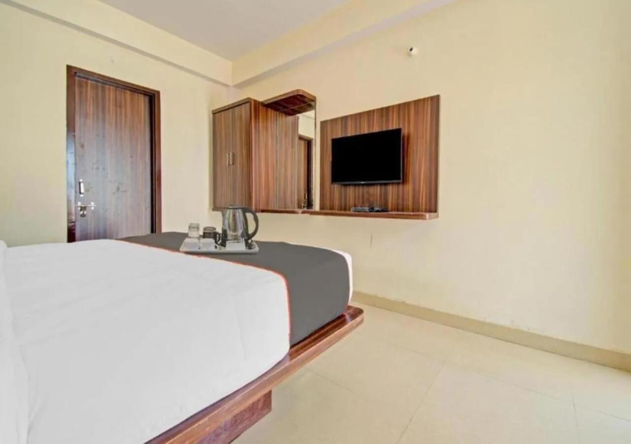 Hotel The Experia 3*