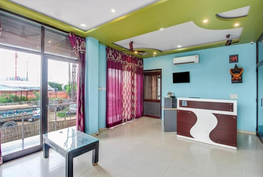 Hotel O Shivam Palace 3*