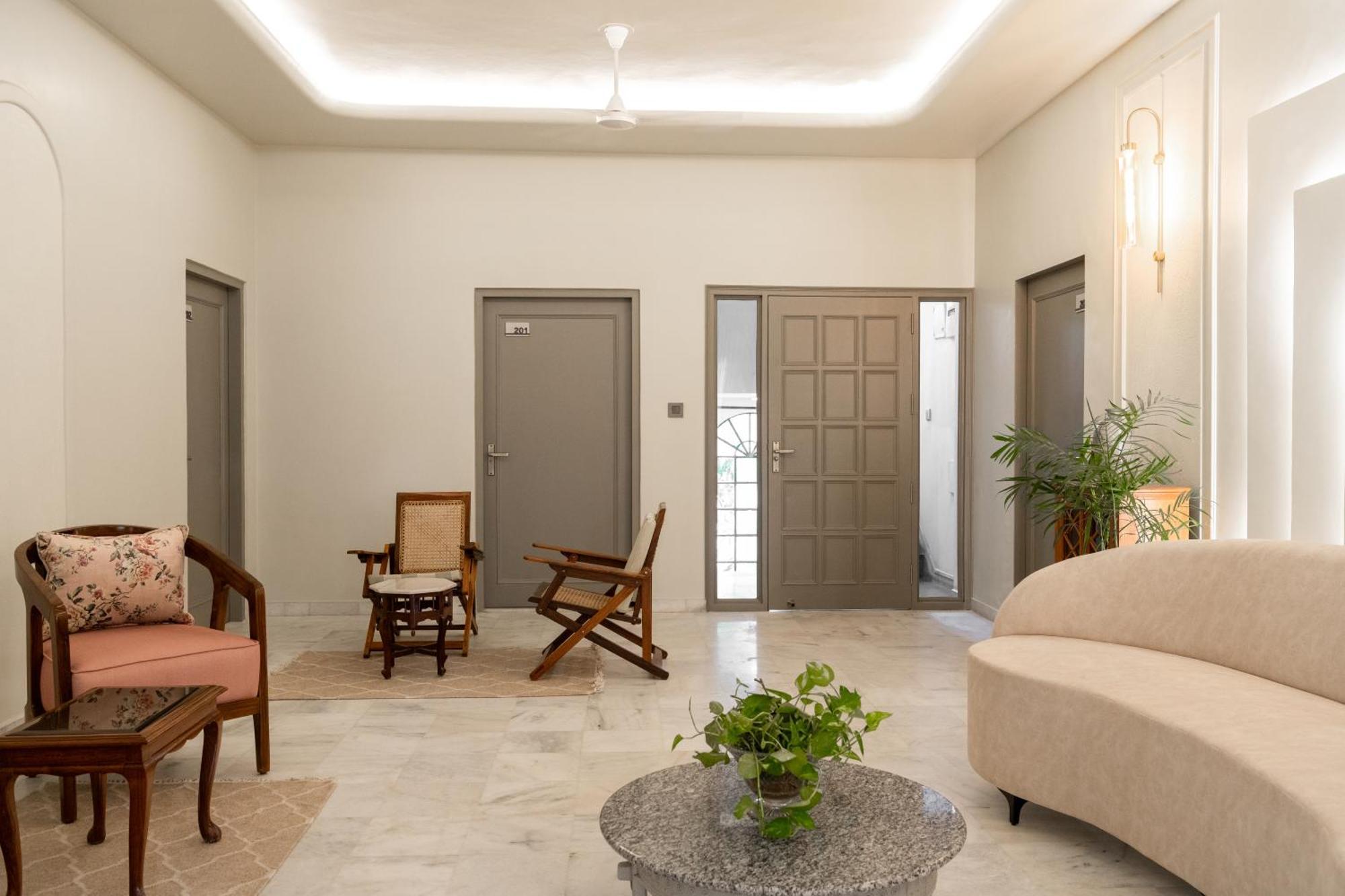 Girisadan Boutique Homestay *