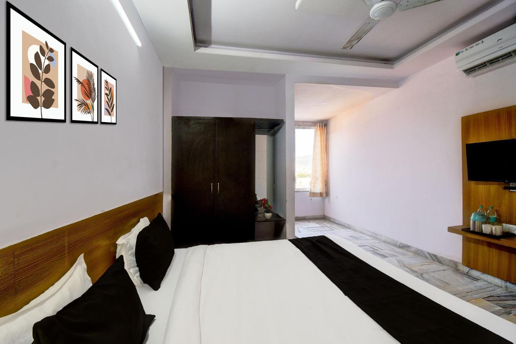 O Jawahar Nagar Hotel Jaipur
