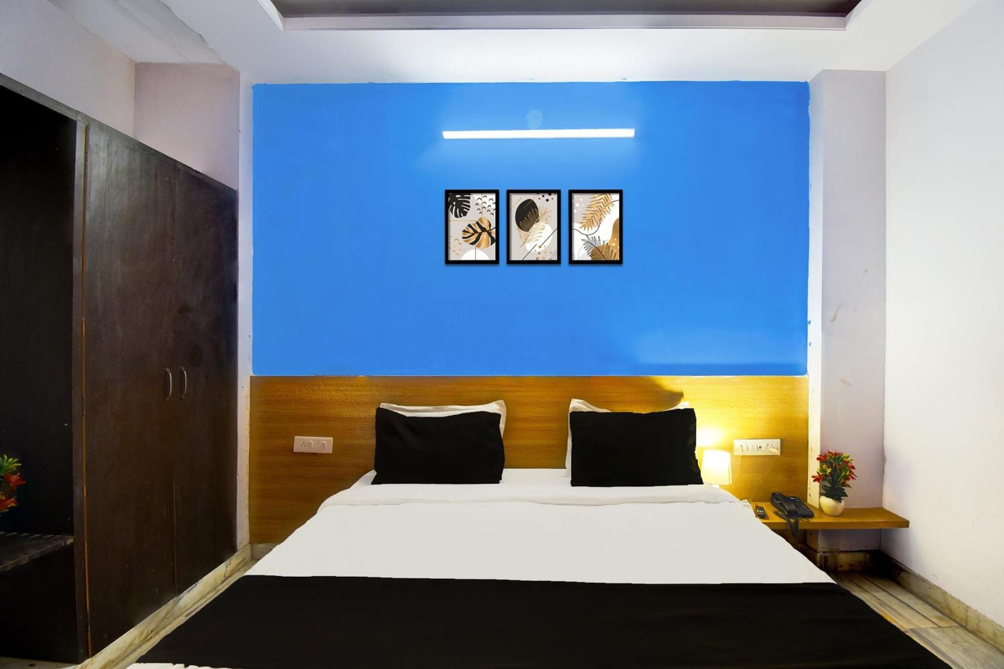 Hotel O Jawahar Nagar Jaipur