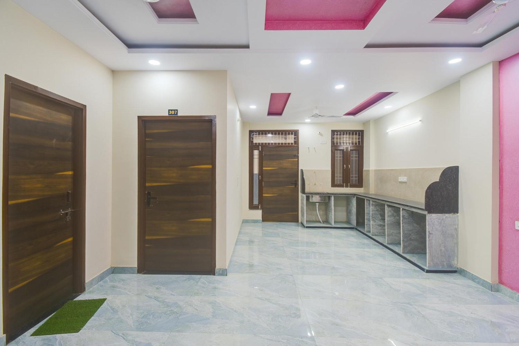 O Shree Shyam Hotel 3*