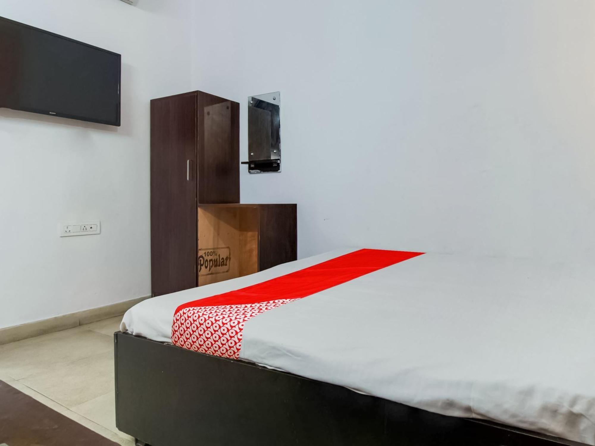 Hotel O Shanti Palace