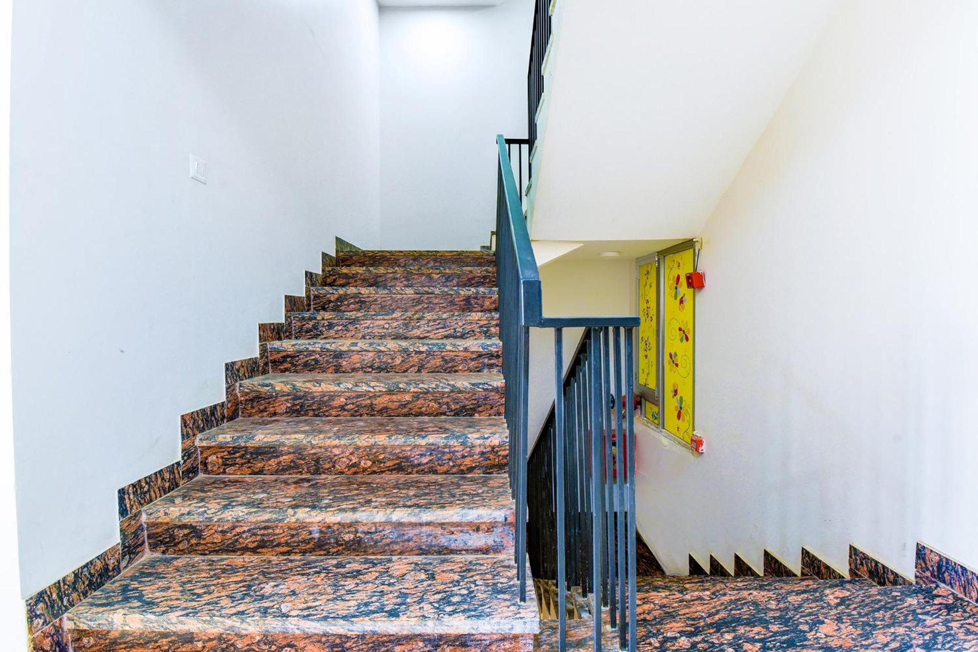 Fabhotel Shambhu Kripa