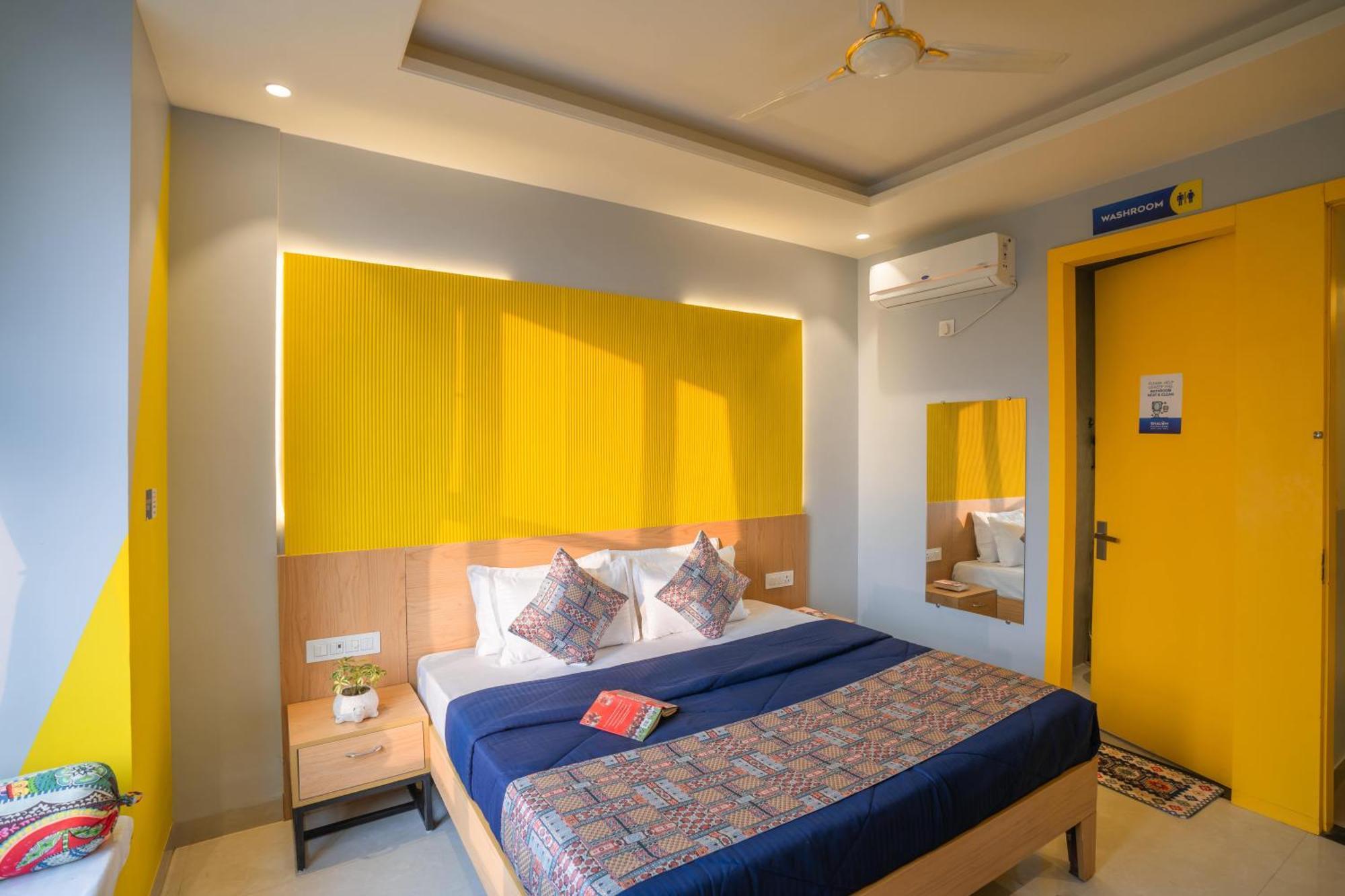 Shalom Backpackers Jaipur