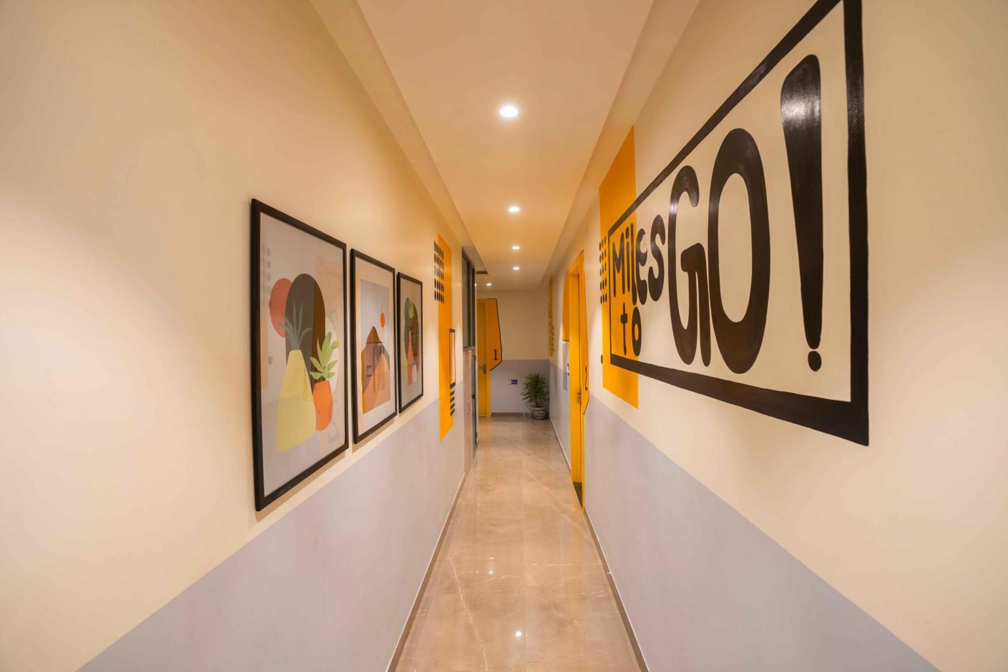 Shalom Backpackers Hostel *
