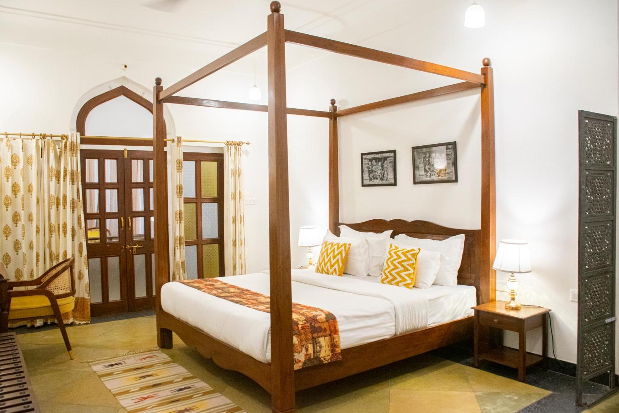 Bed & Breakfast Mukam At Kanak Vilas,