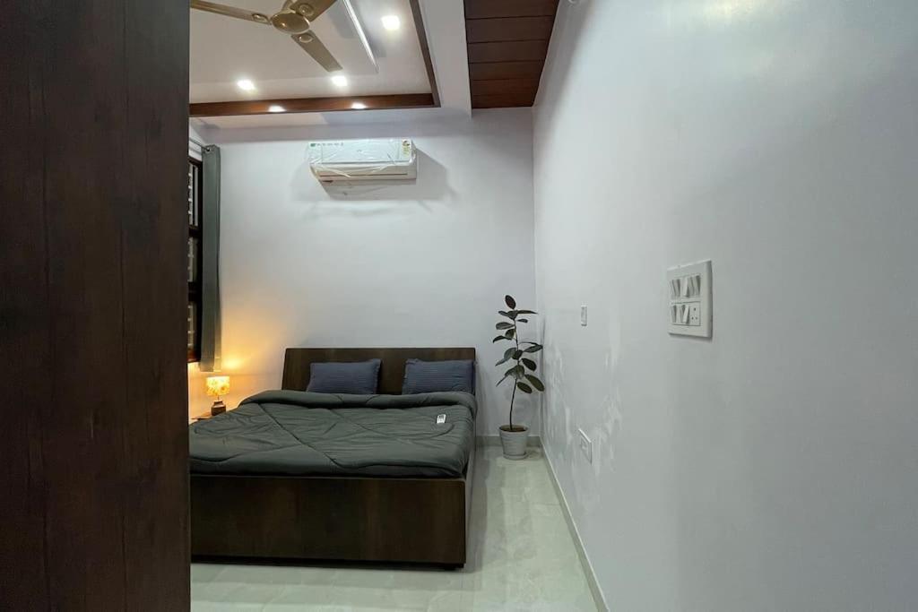 Bark & Bash House Villa *