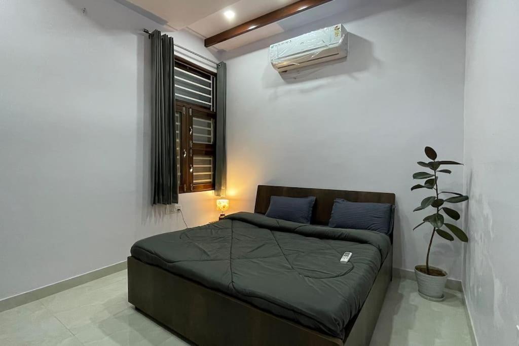 Bark & Bash House Villa