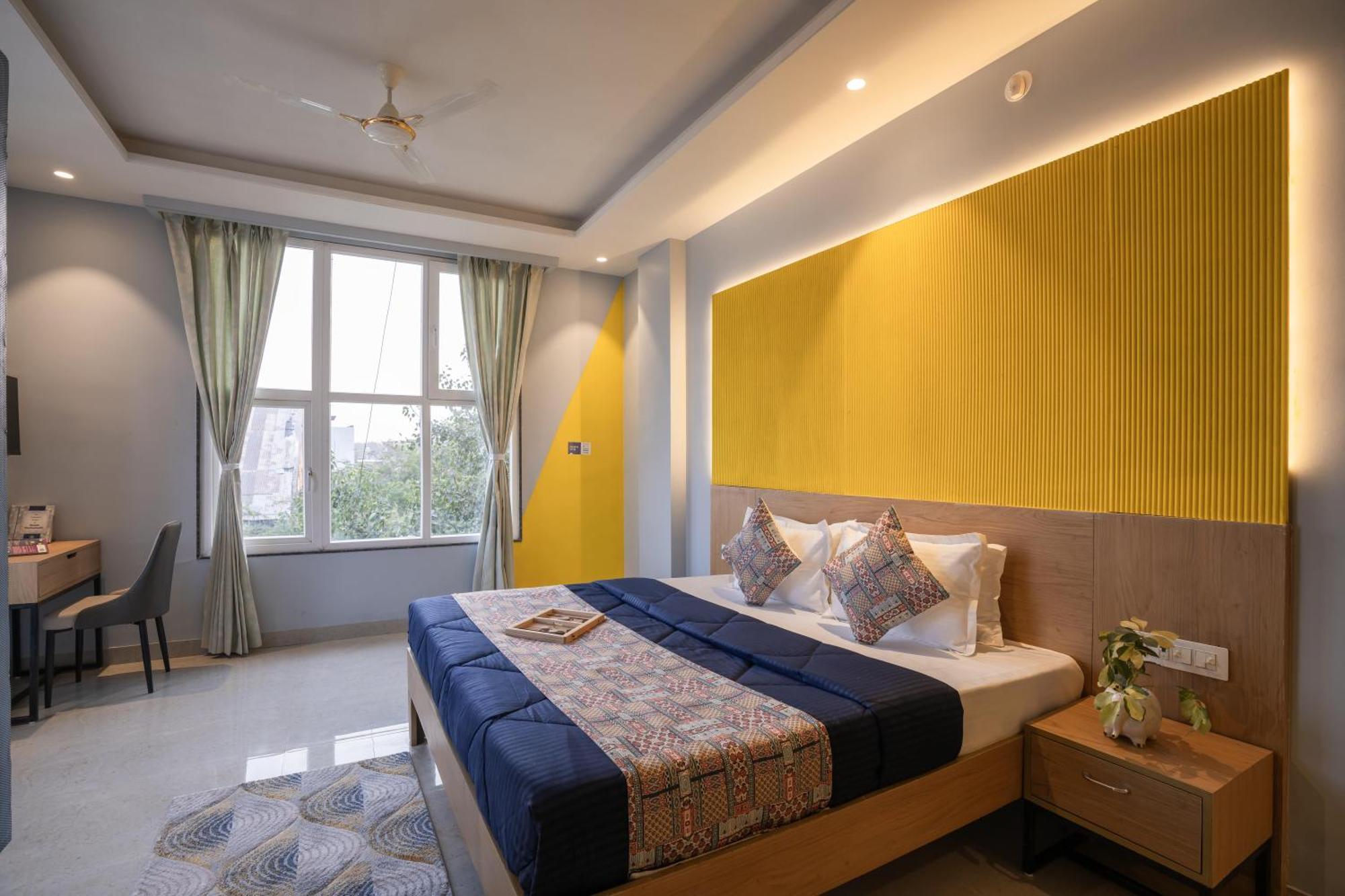 Shalom Backpackers Jaipur