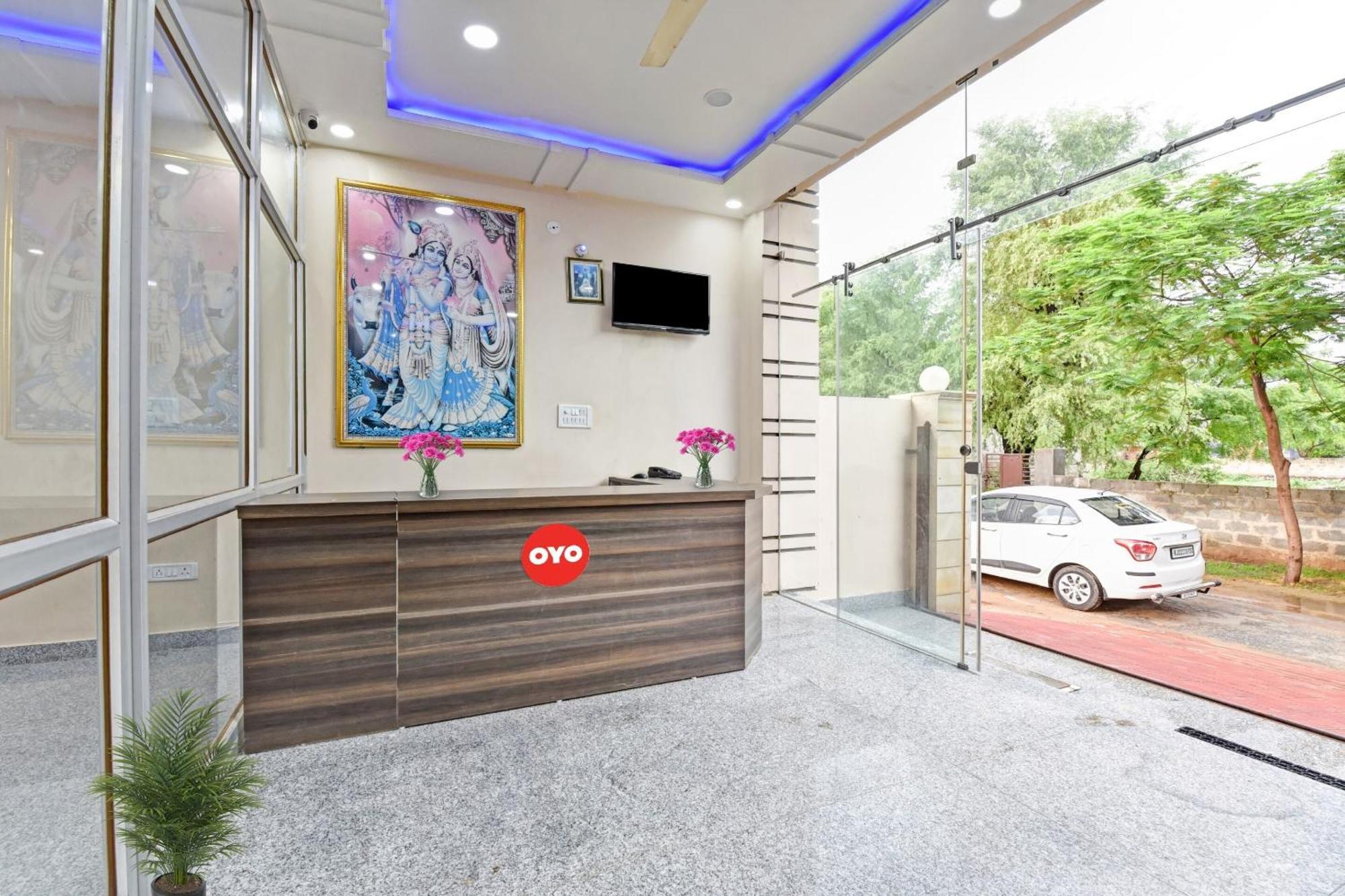 Hotel O Madan *