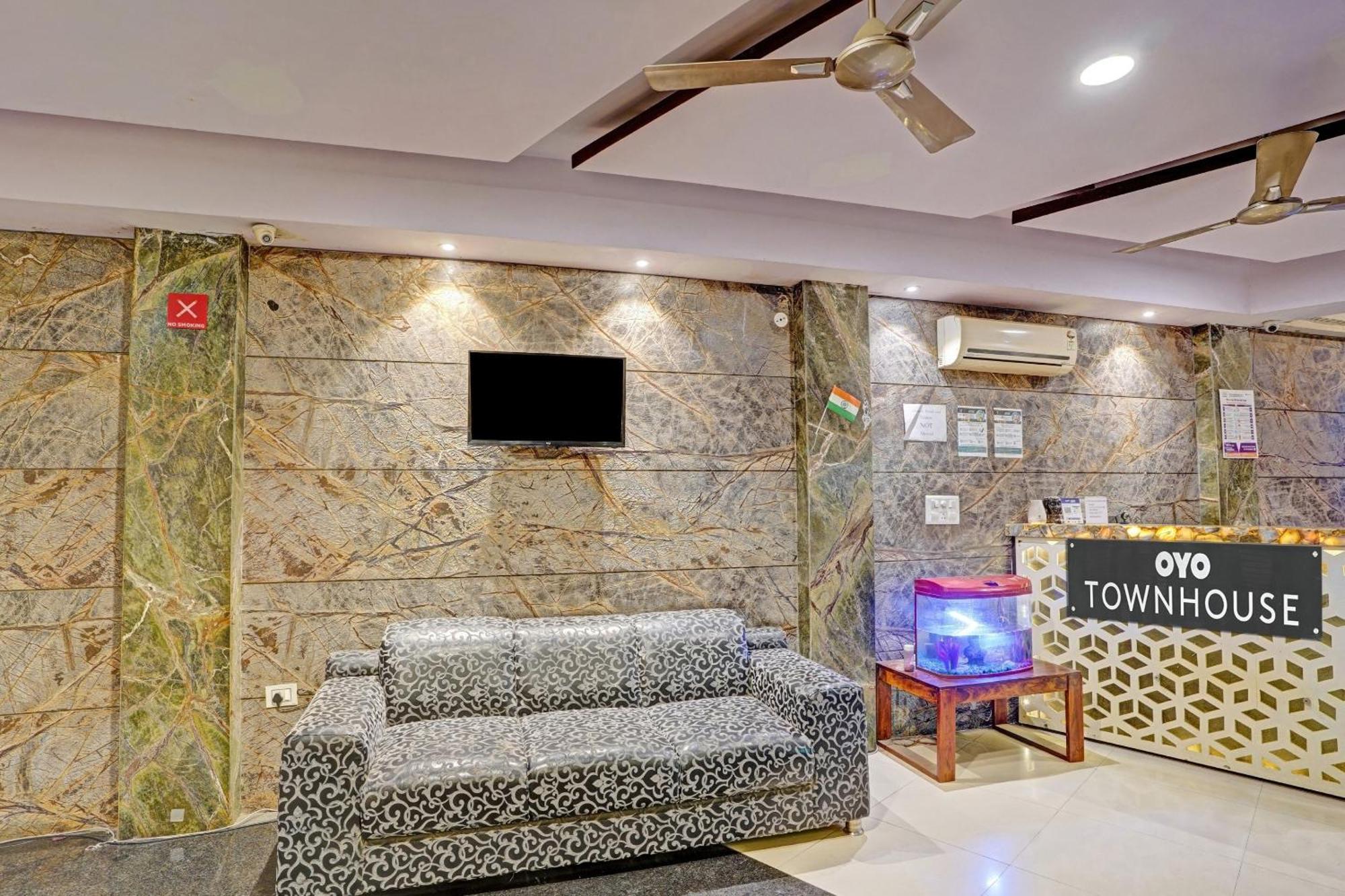 Hotel Townhouse Tovo 3*