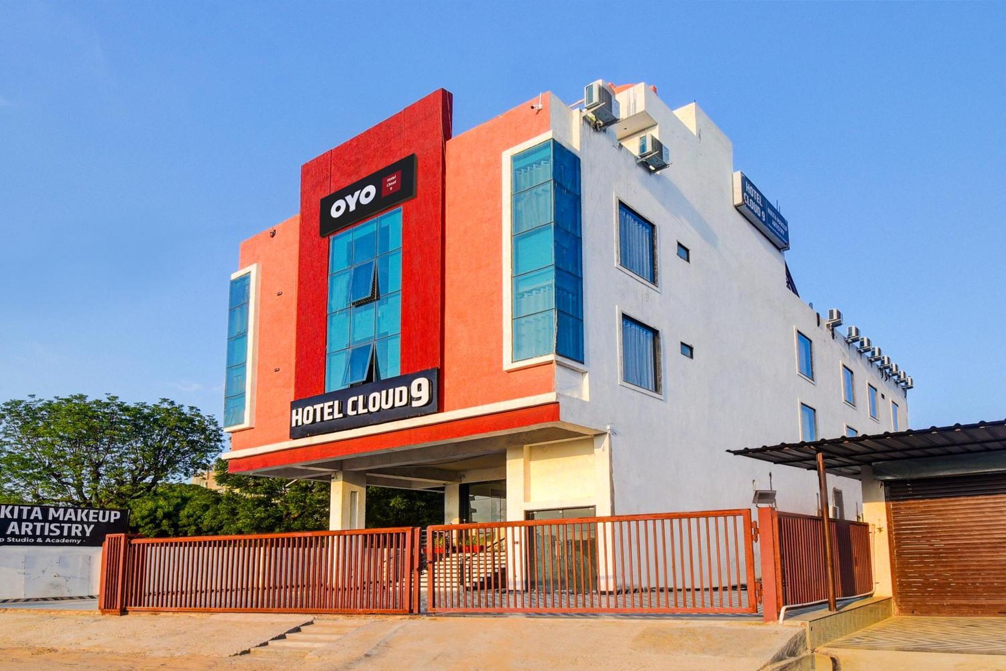 Hotel O Cloud