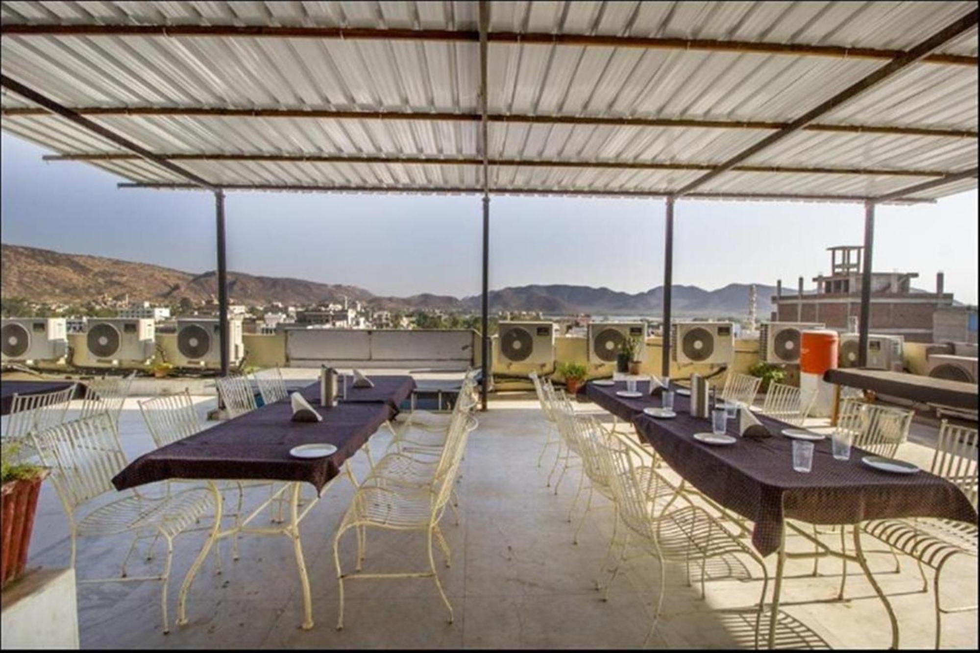 Dior Near Jal Mahal, Hotel Jaipur