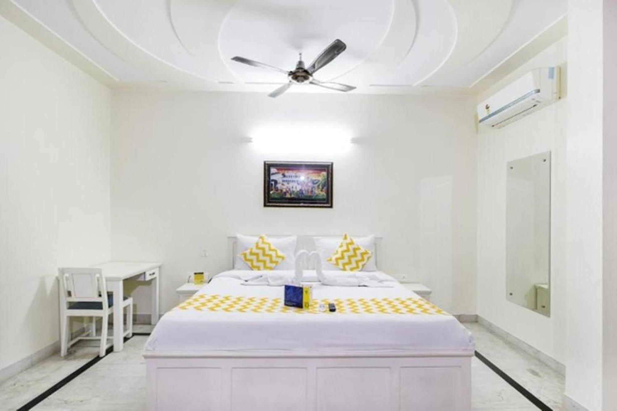Hotel Dior Near Jal Mahal, Jaipur