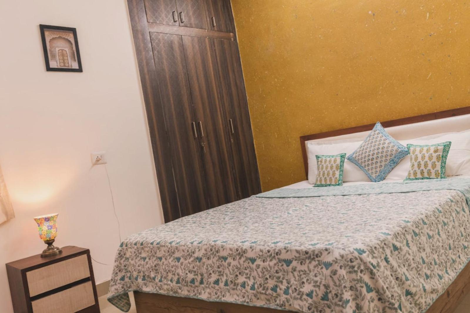 Experience The Vintage Charm - Private 3Bhk Flat In Jaipur *