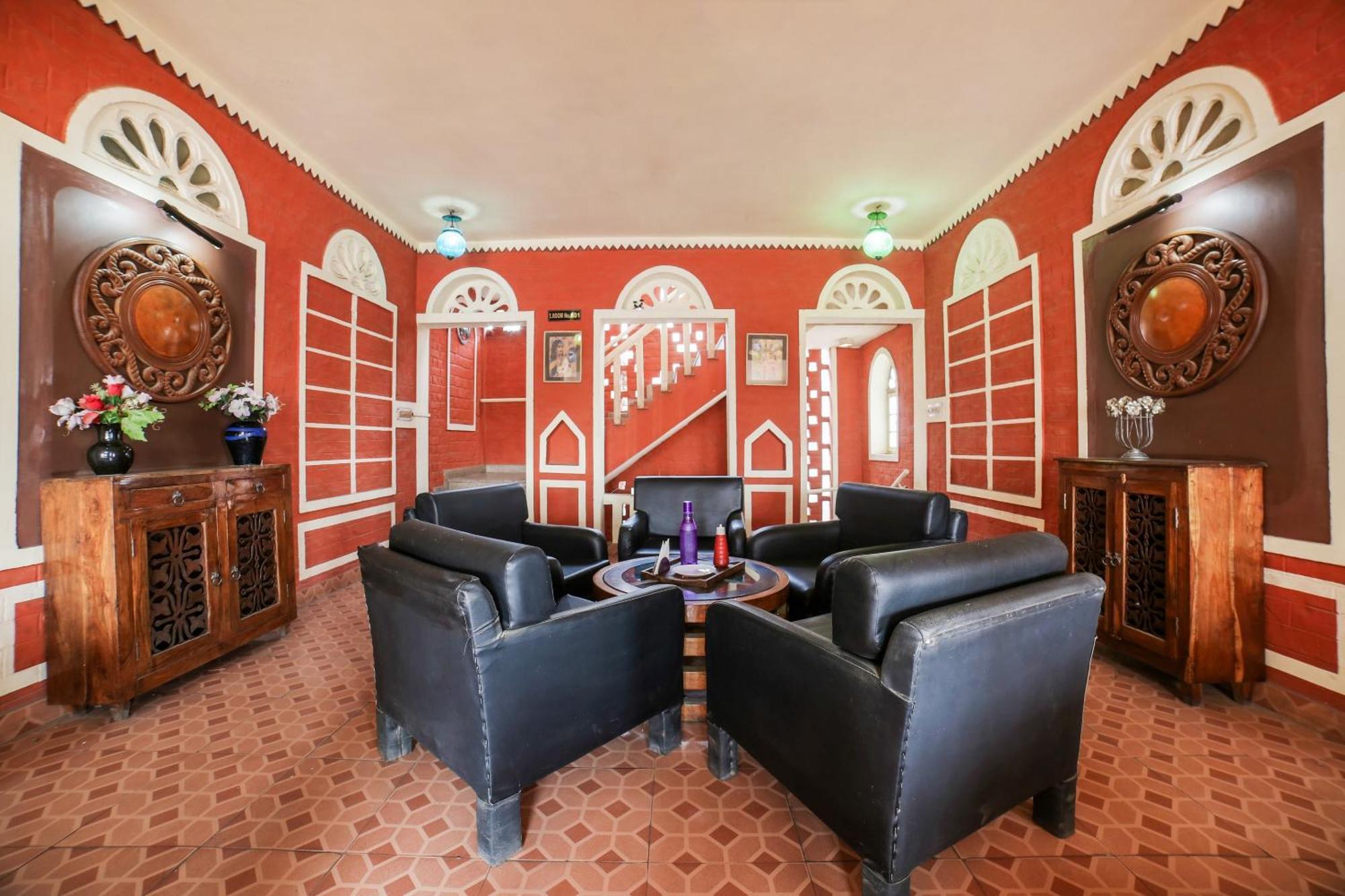 Hotel Collection O Golden Days Club