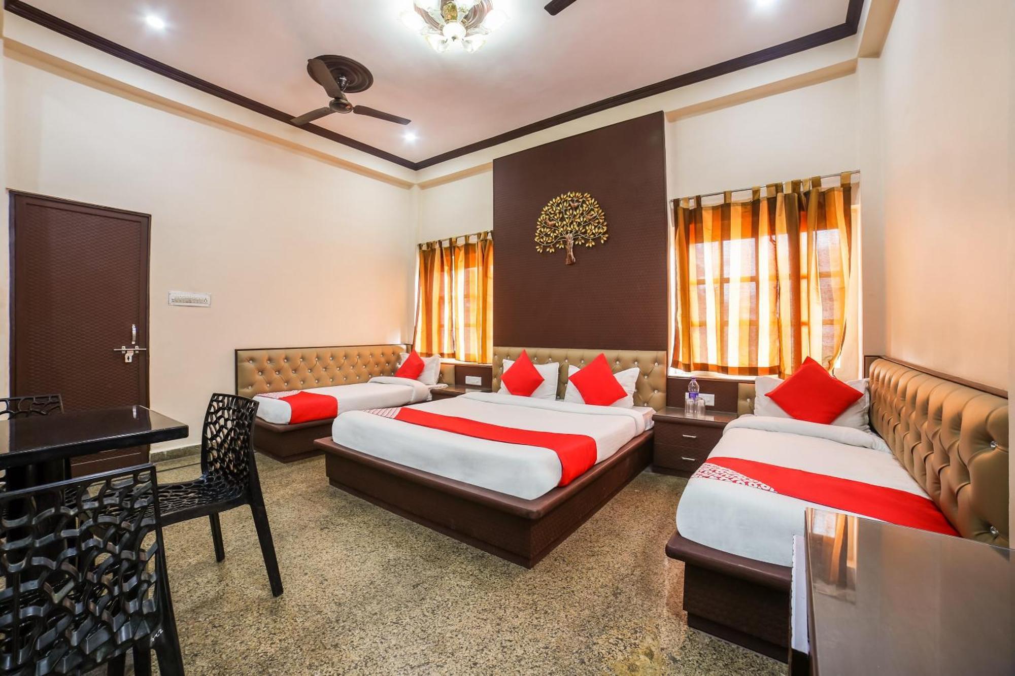 Hotel Collection O Golden Days Club