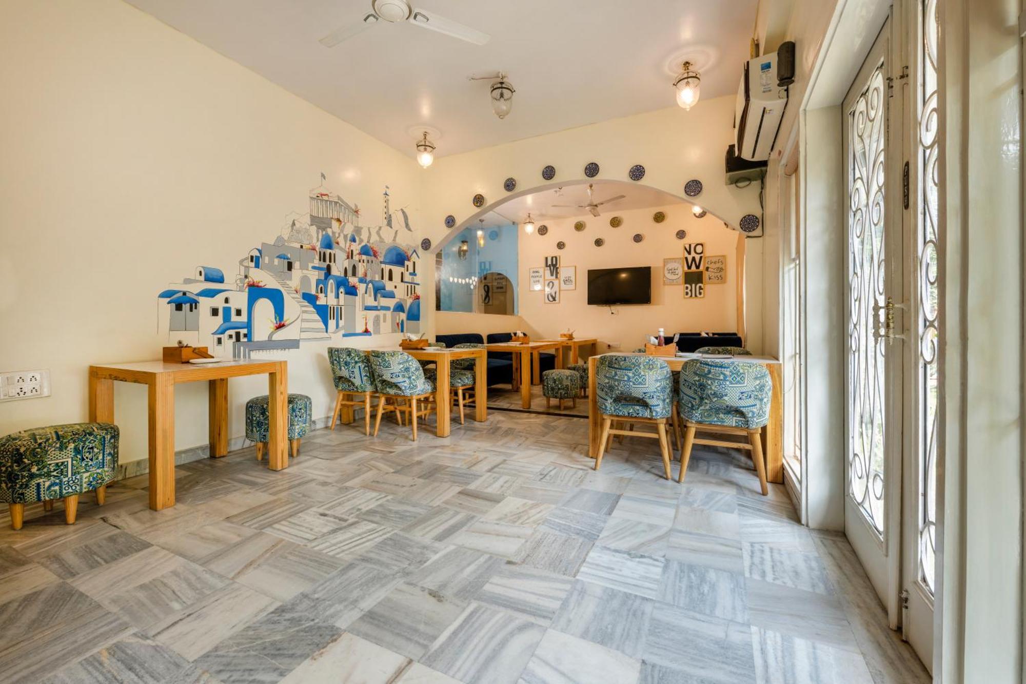 Wake N Flow Boutique By Jsh Hostel Jaipur