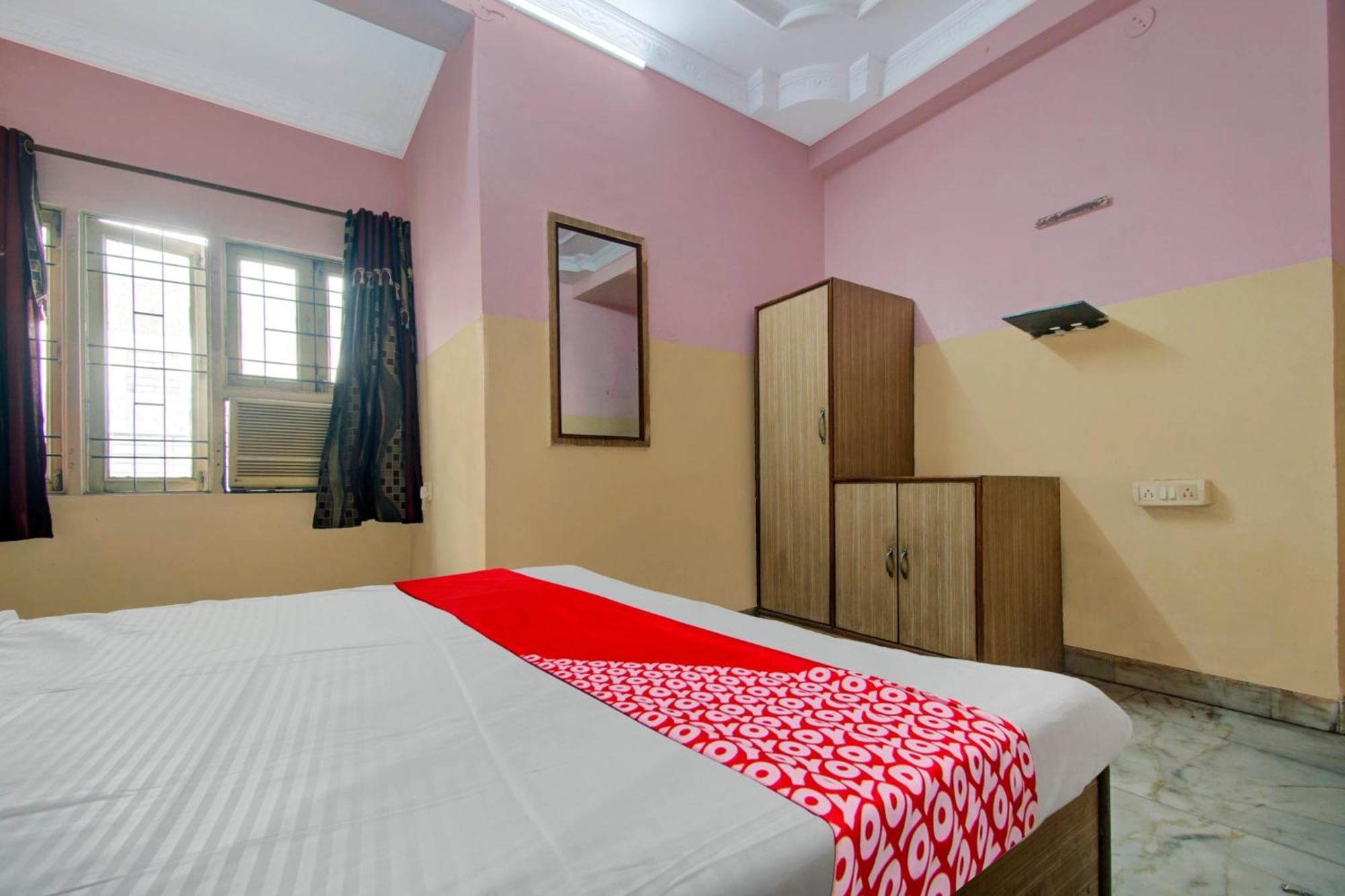 Hotel Sanwariya Palace 3*