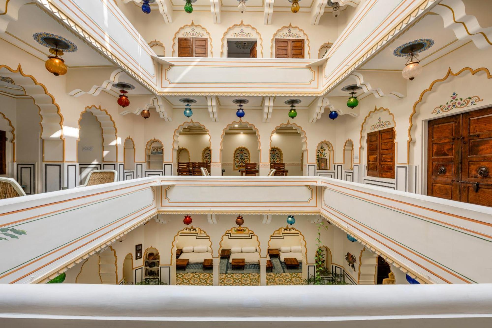 Raghunath Haveli - A Boutique *