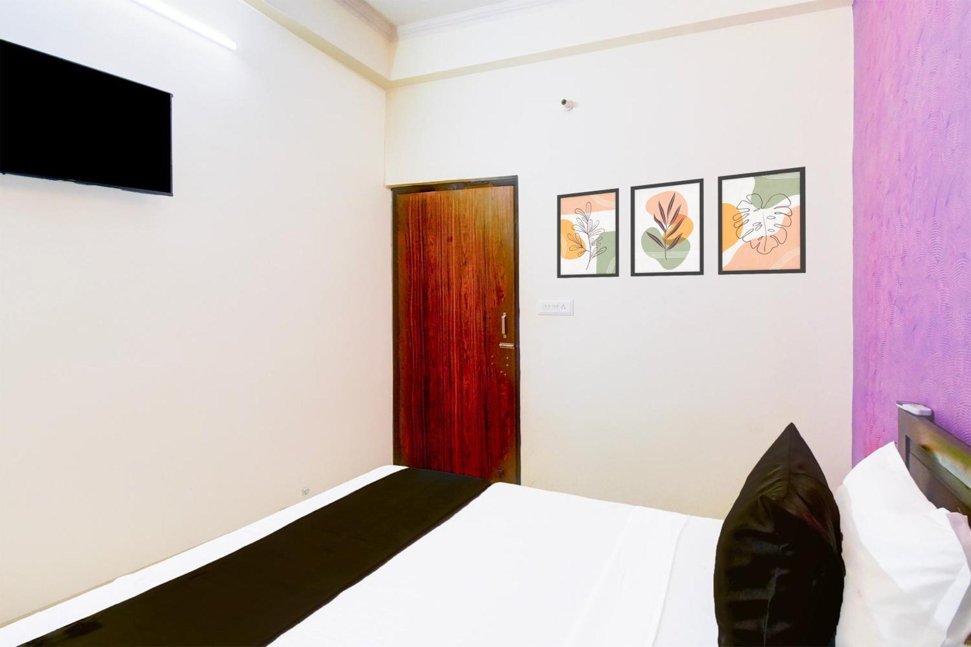 Hotel O Pratap Palace Jaipur