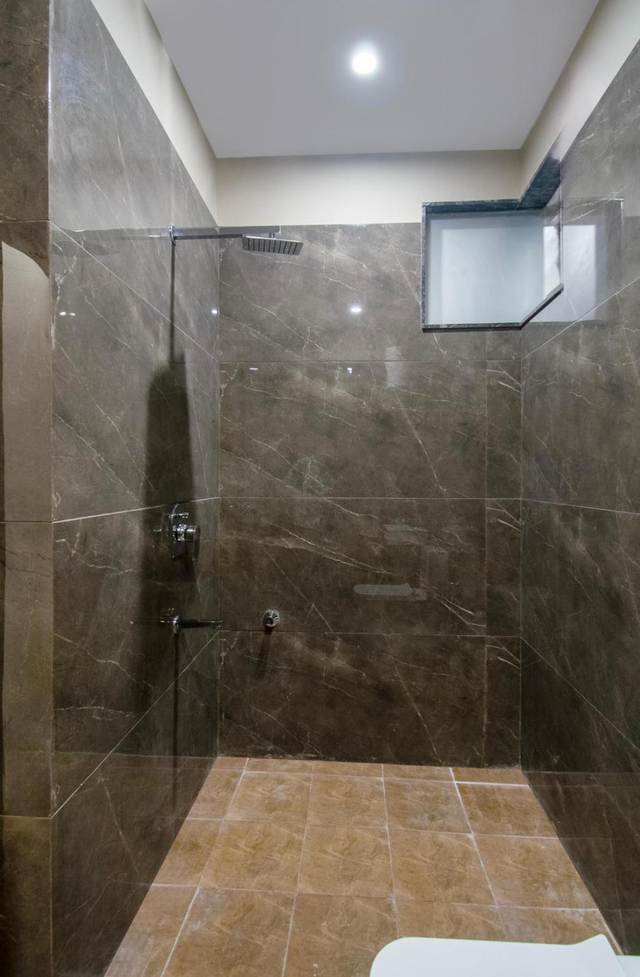 Hotel Grand Tulip By Aditya