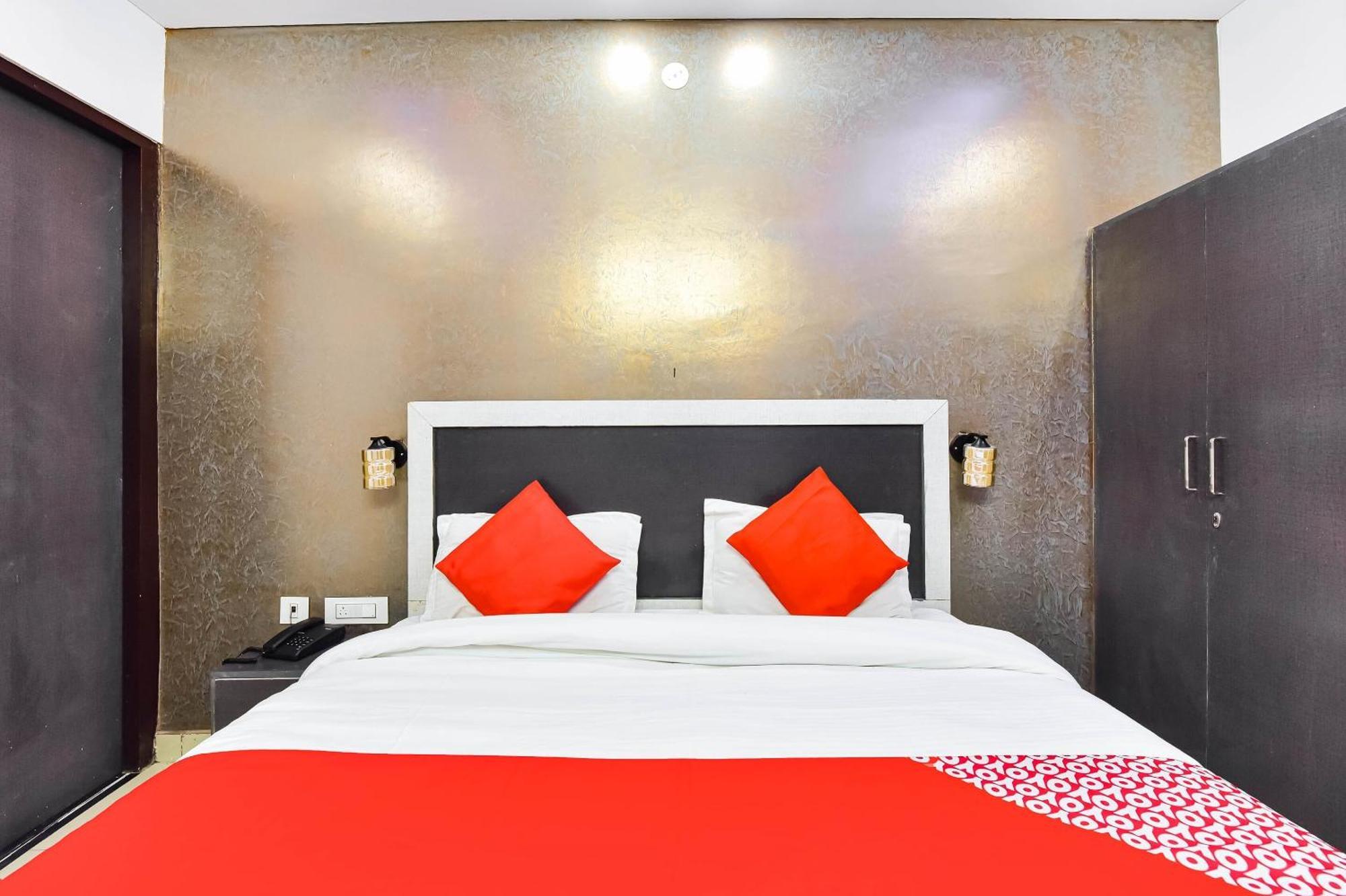 Collection O Vidhan Sabha Nagar Hotel Jaipur