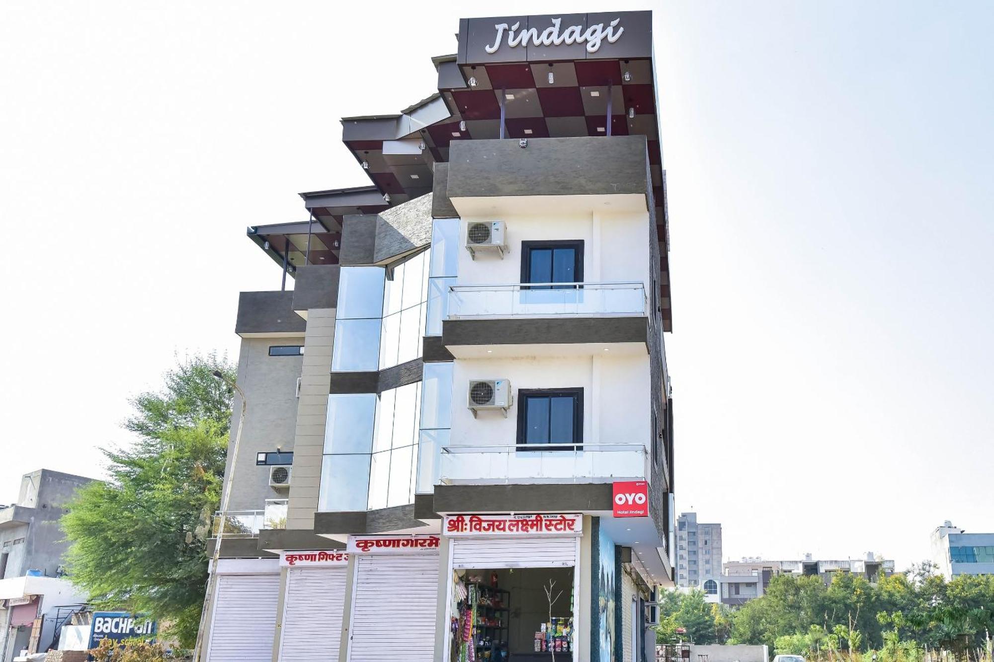Hotel Collection O Vidhan Sabha Nagar *