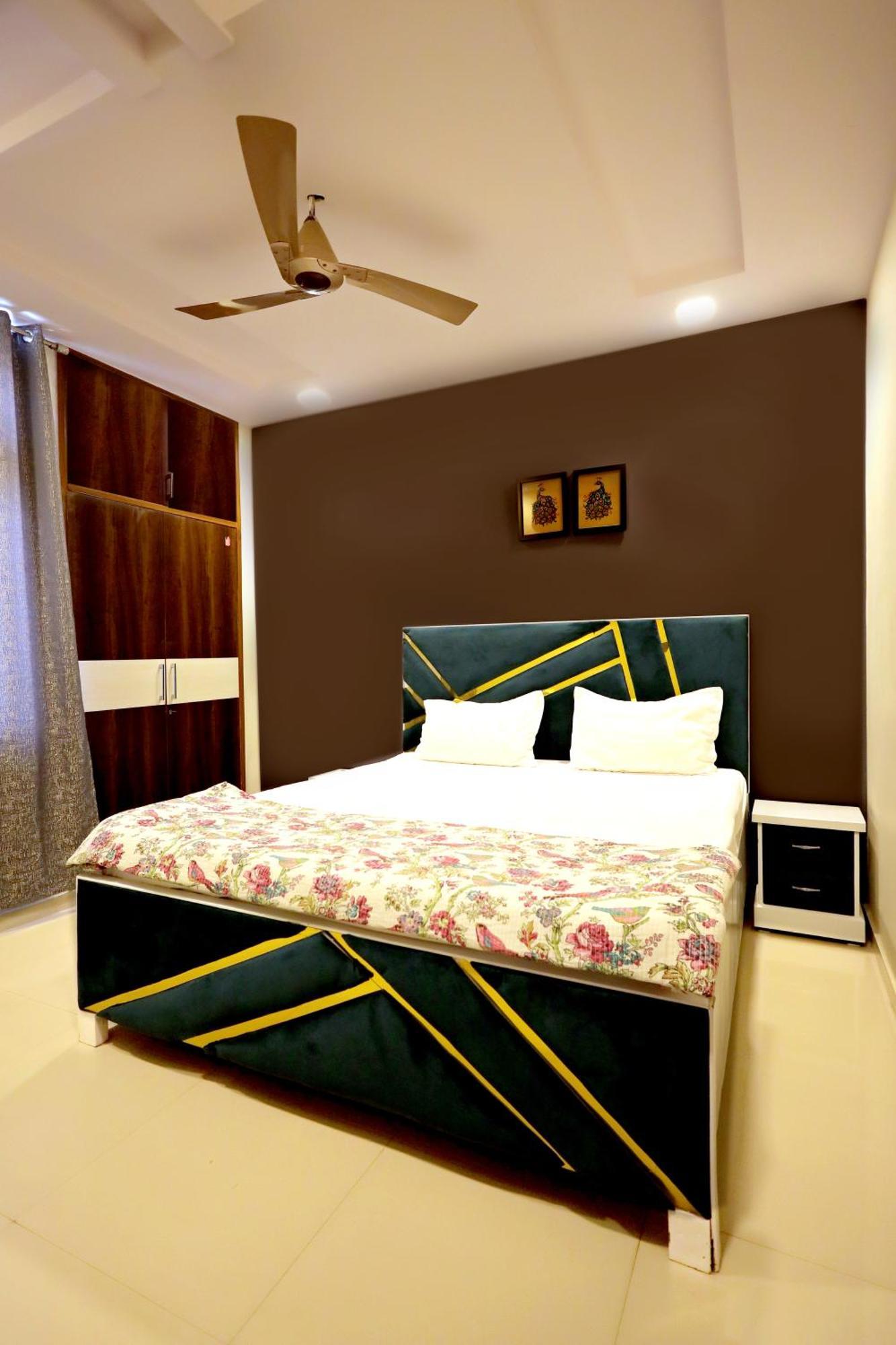Guest house Uptown Jaipur- Luxury Premium Jaipur