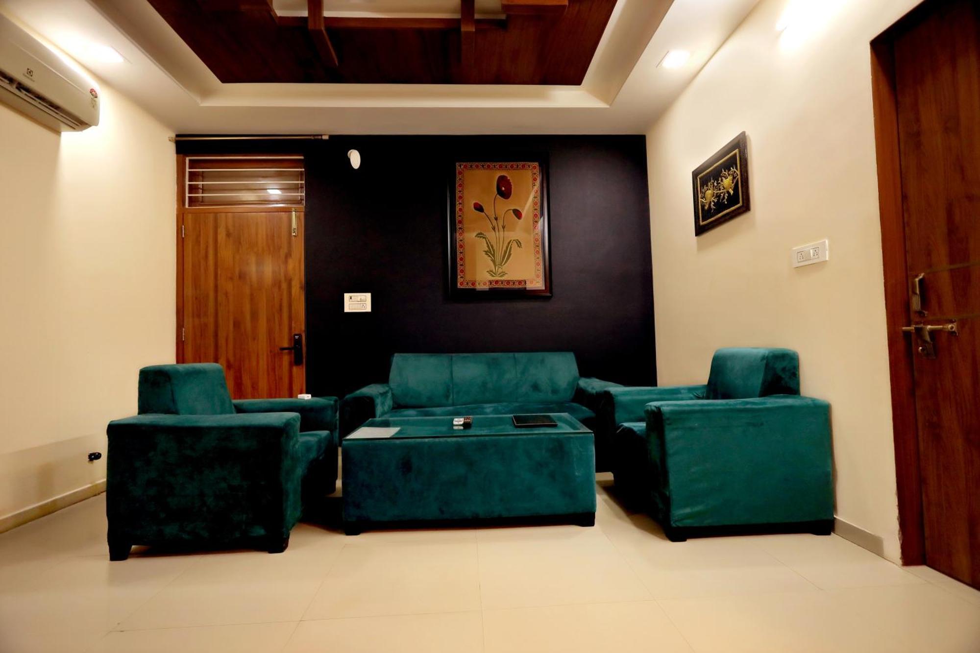 Uptown Jaipur- Luxury Premium Guest house