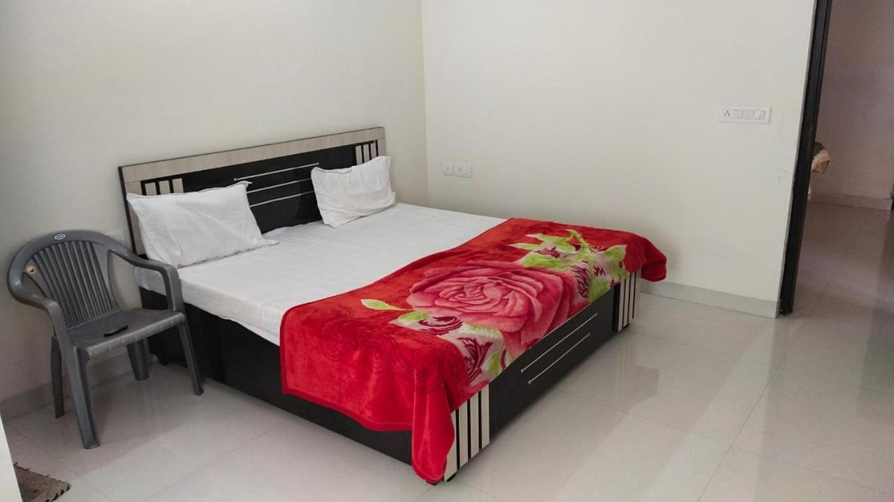 Apartment Red Lotus