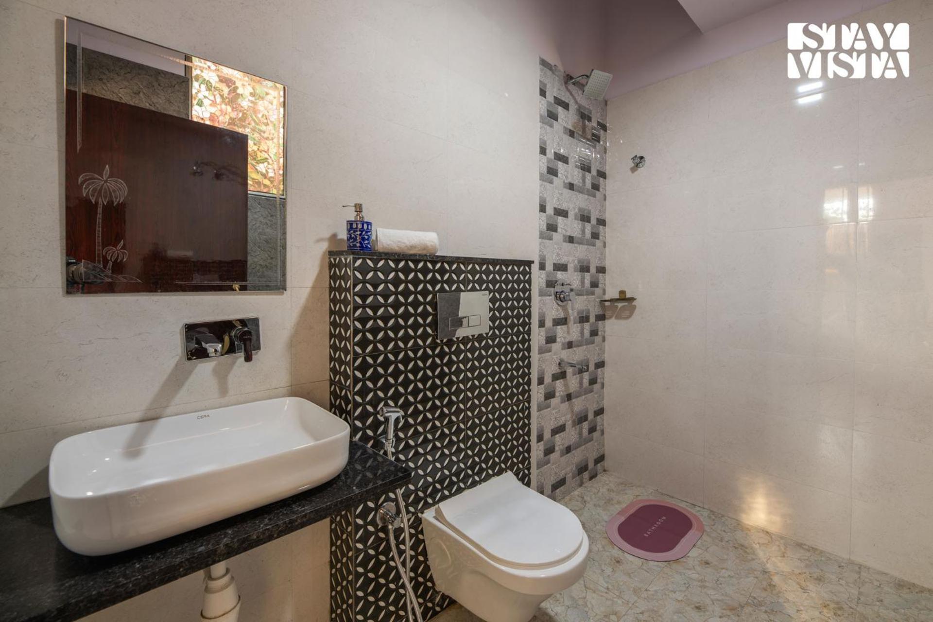 Stayvista At Kurjaan Art Haven 5bhk With Breakfast, Ac & Wifi In Centre Jaipur