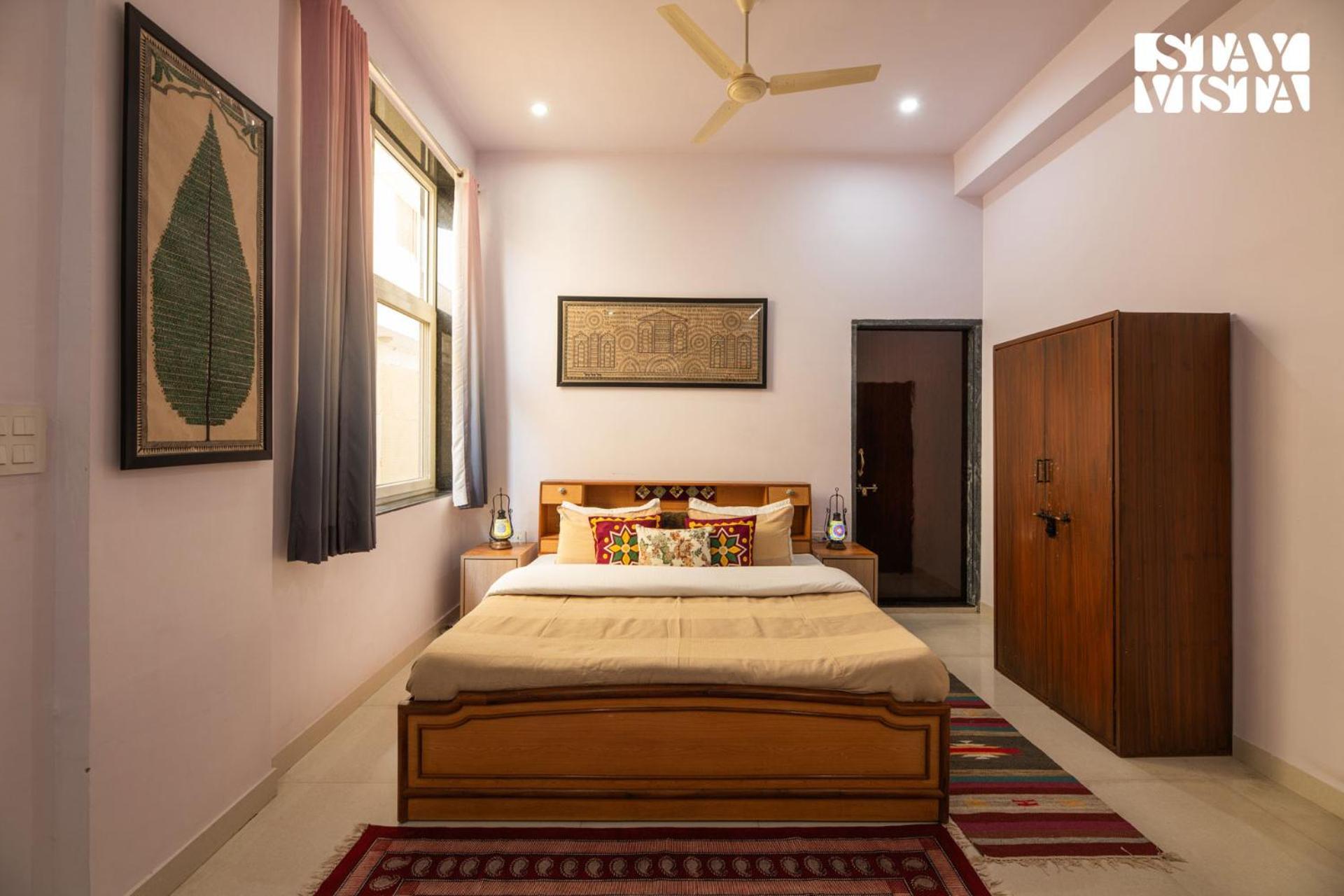 Villa Stayvista At Kurjaan Art Haven 5bhk With Breakfast, Ac & Wifi In Centre