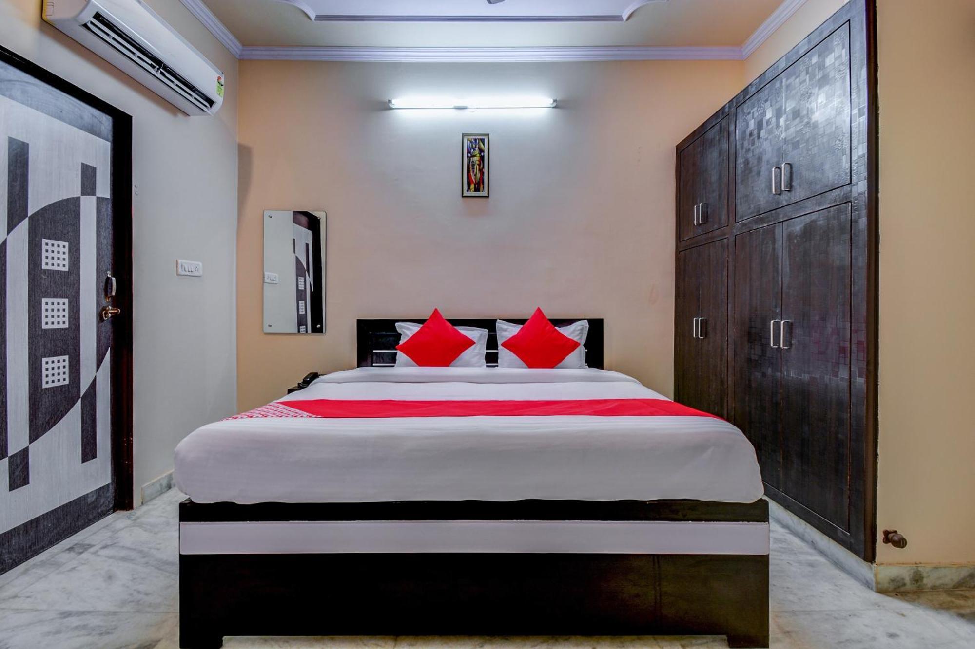 O Friends Residency
