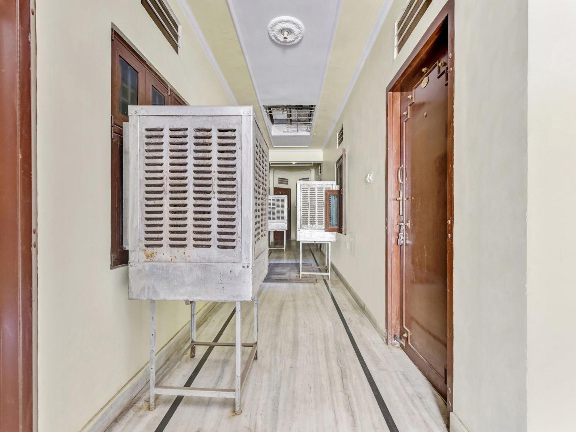 Spot On Suraj Palace