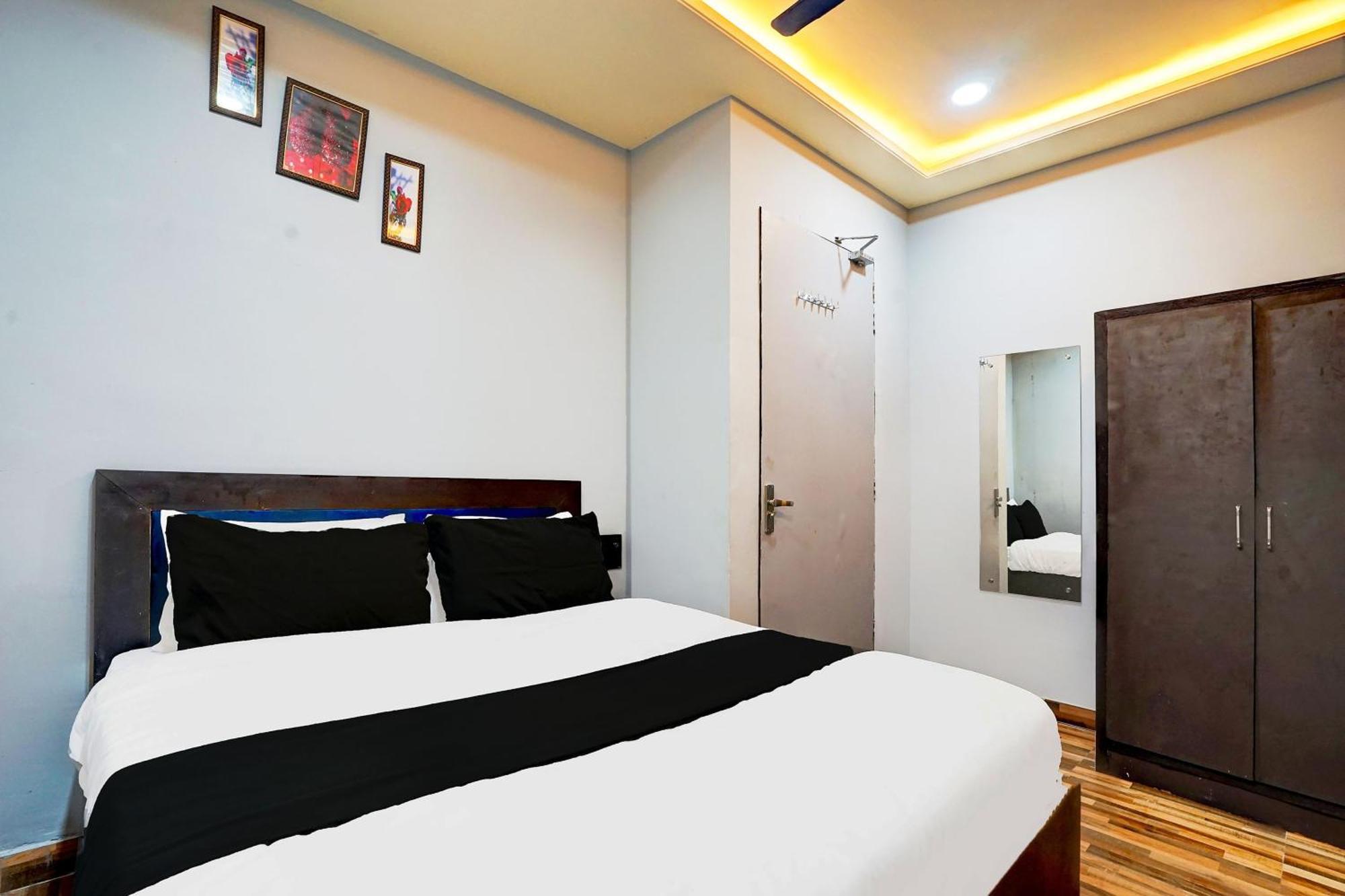 O Blue Moon Hotel 3*