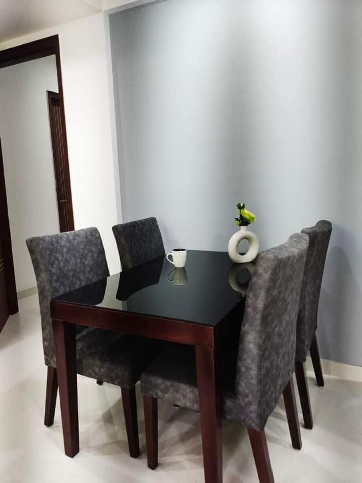 Red Lotus Apartment