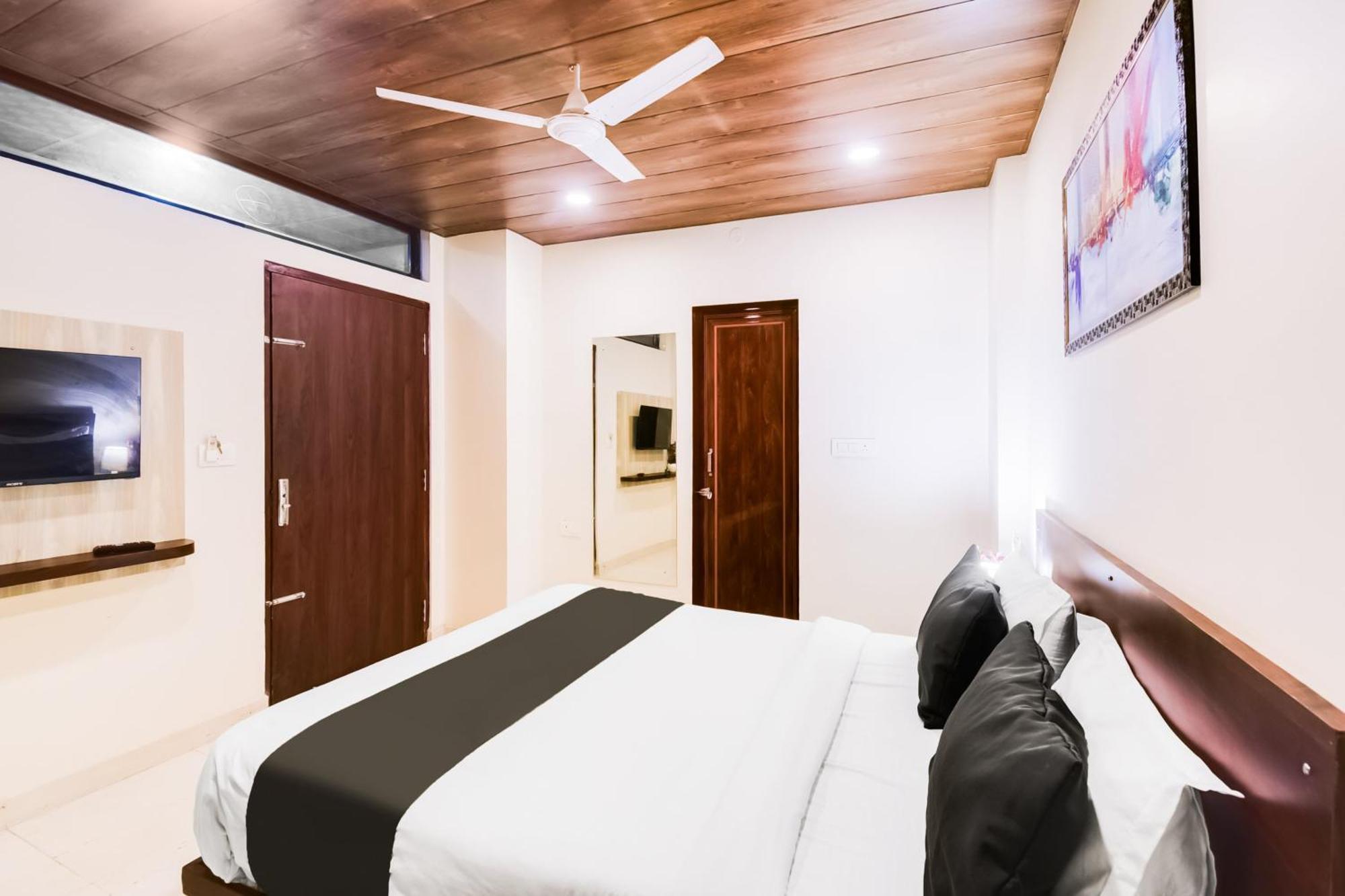 O Shayla Hotel