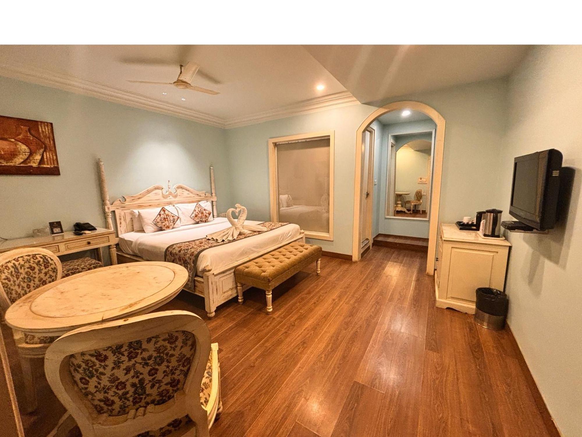 Hotel Ratnawali - A Vegetarian Heritage 3*