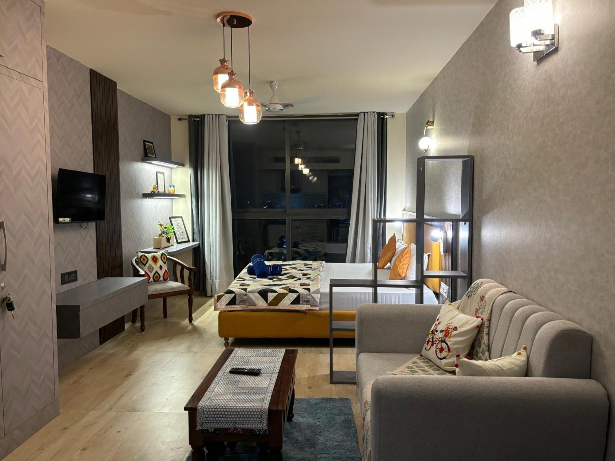 Apartment 1 Bedroom Luxury With Wifi & Pool Jaipur