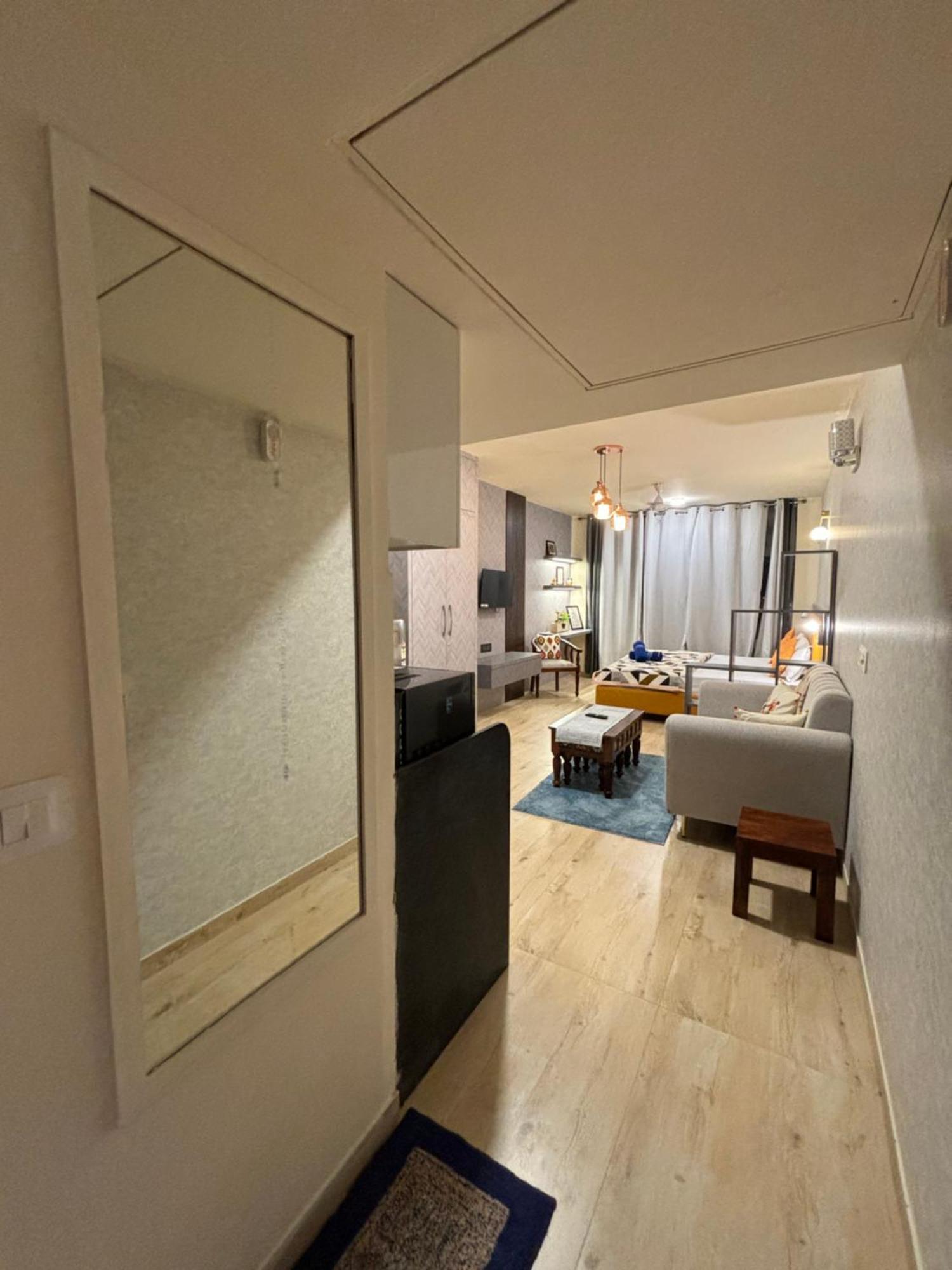 Apartment 1 Bedroom Luxury With Wifi & Pool Jaipur