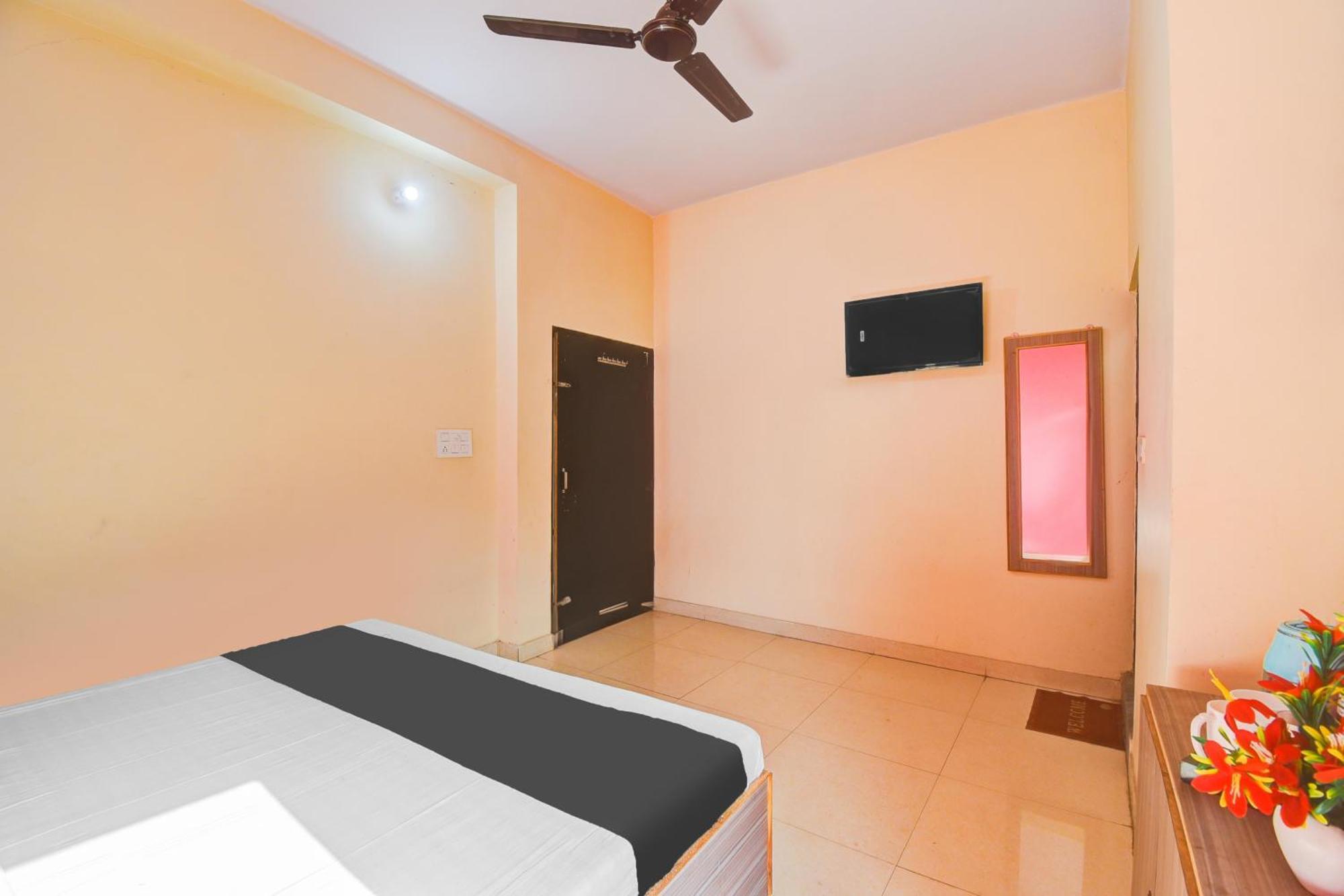 O Radhe Radhe Hotel