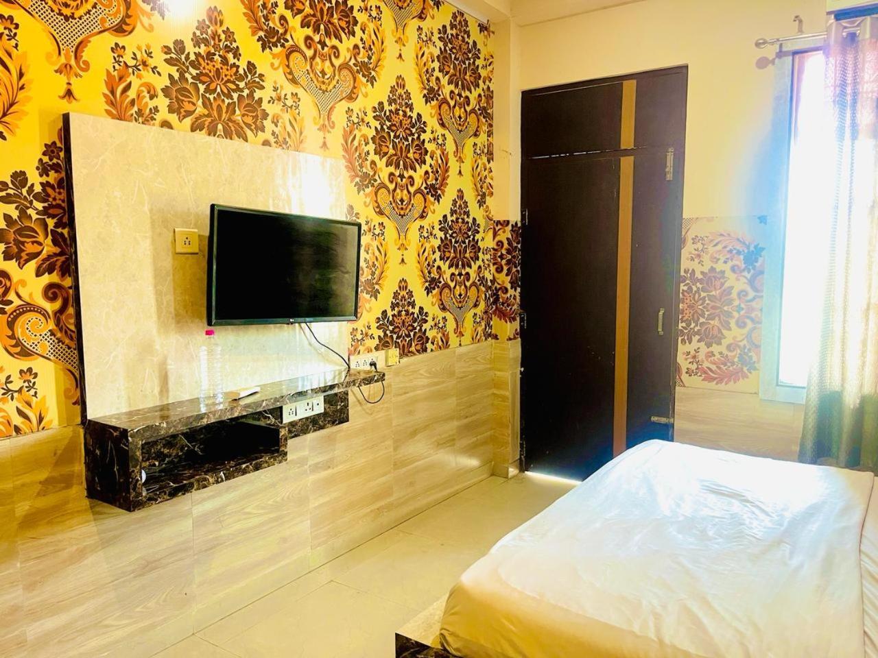 Daily Hotel Jaipur