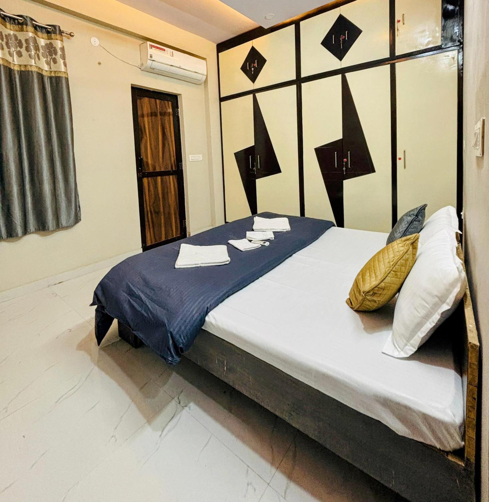 Apartment Cozy Near Civil Lines Metro Station Jaipur