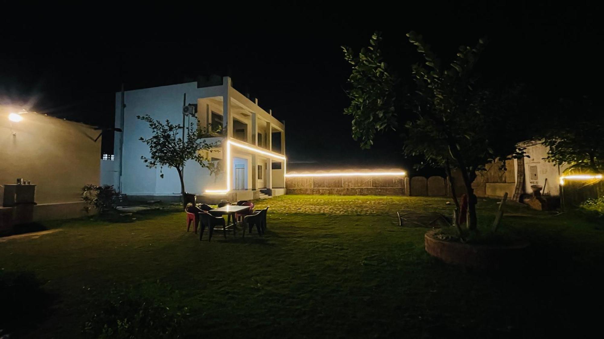 The Hill View - Swimming Pool & Hotel