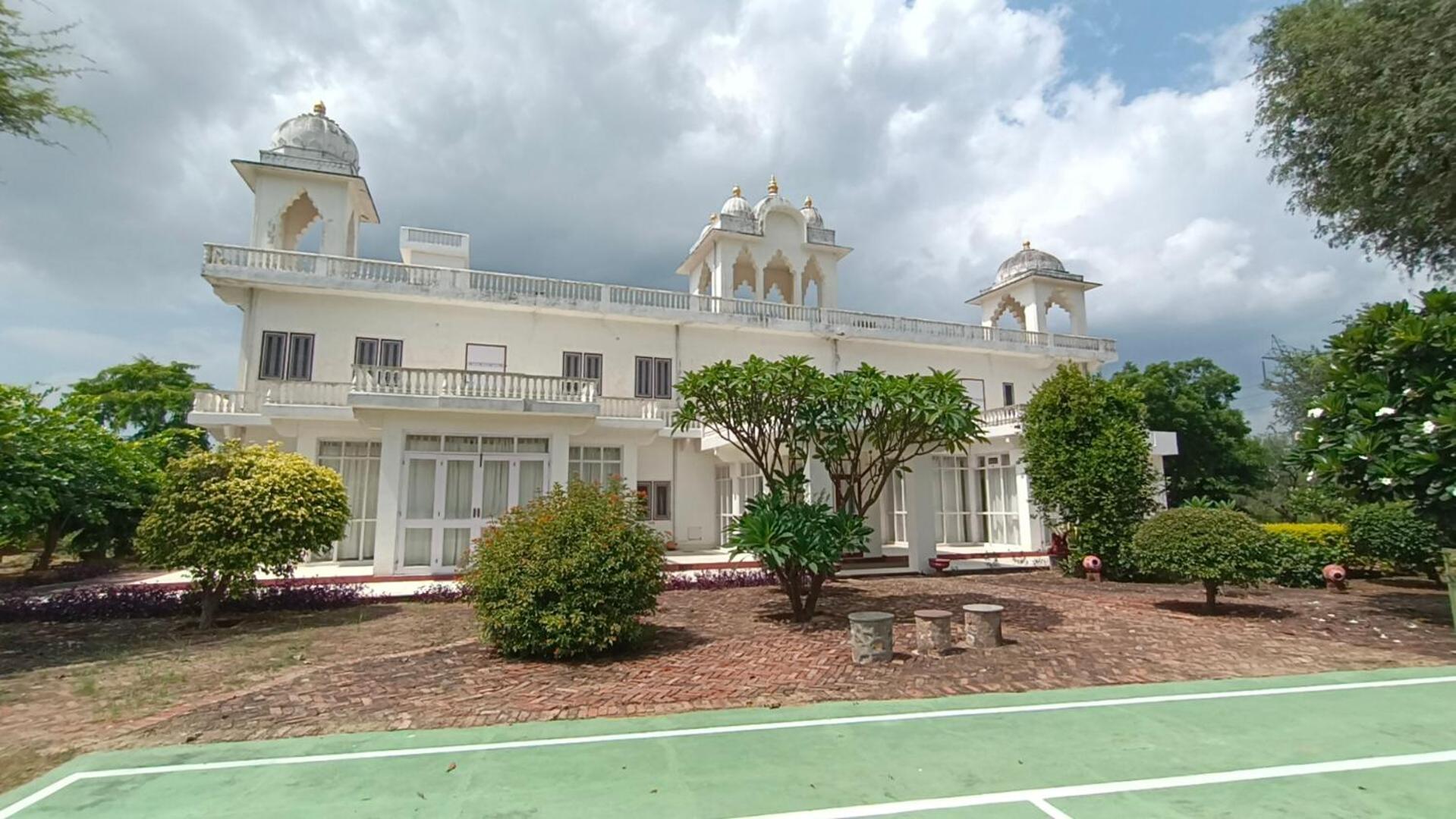 Savista Retreat Hotel 4*