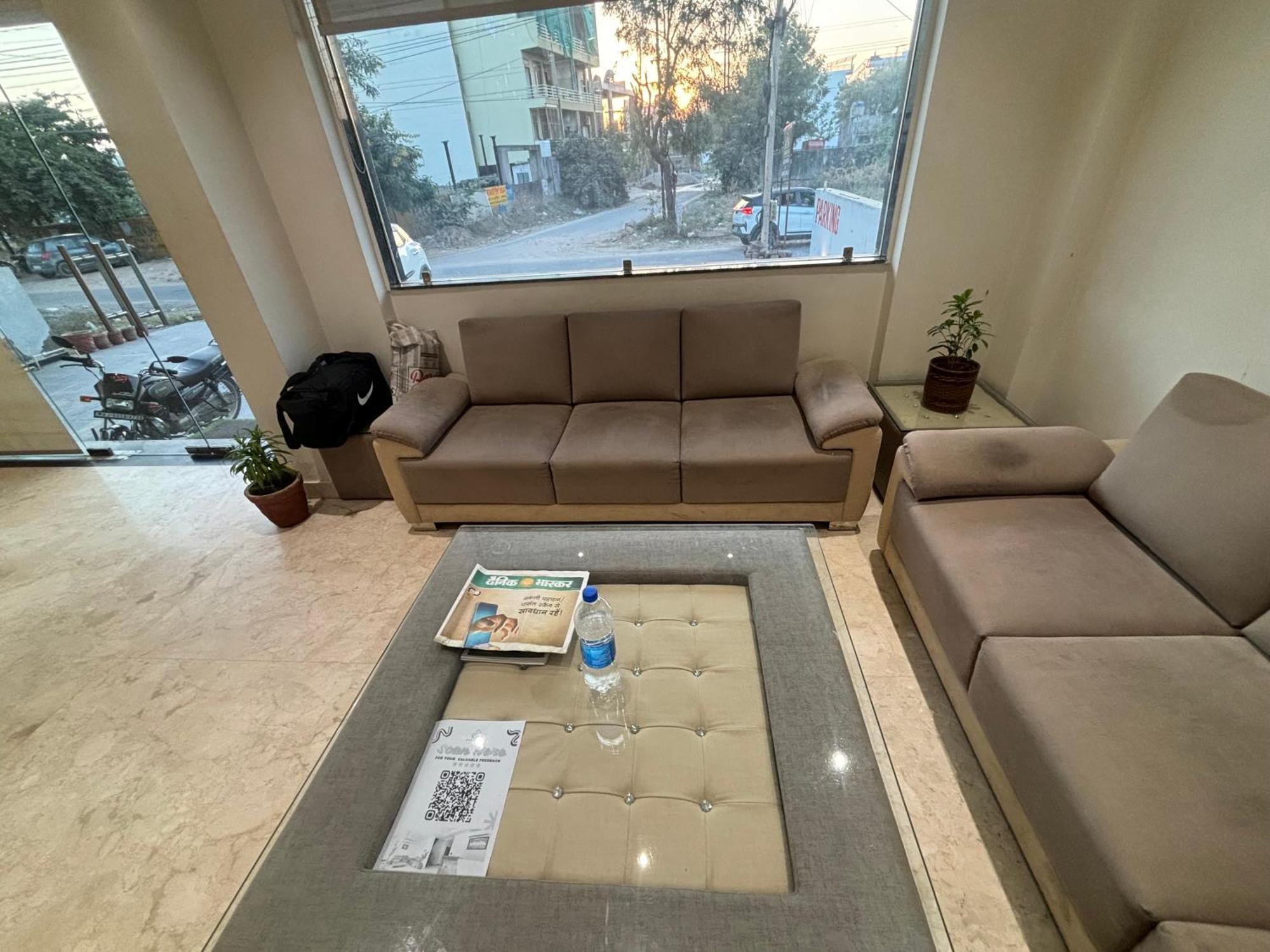 Karma Hotel